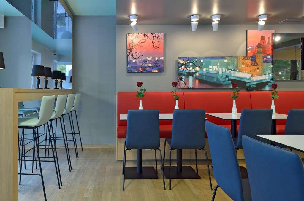 B&B Hotel Passau Adlkofen Екстериор снимка